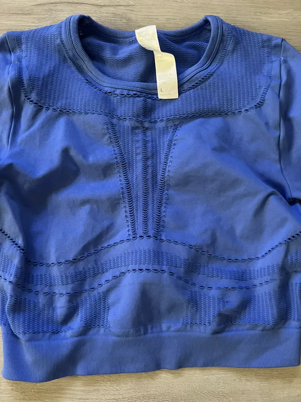 Fabletics Workout Top - Image 2