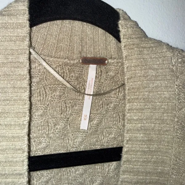 Free People Cable Knit Cardigan‎ Womens Medium Tan Excellent Cropped Open Front - Image 3