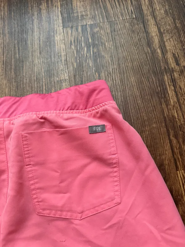 FIGS Women’s Neon Pink Zamora Jogger Scrub Pants - Size S Petite Nursecore - Image 7
