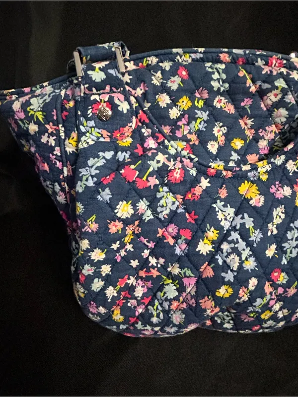 Vera Bradley Floral Quilted Navy Tote Bag Women's Shoulder Bag - Image 7
