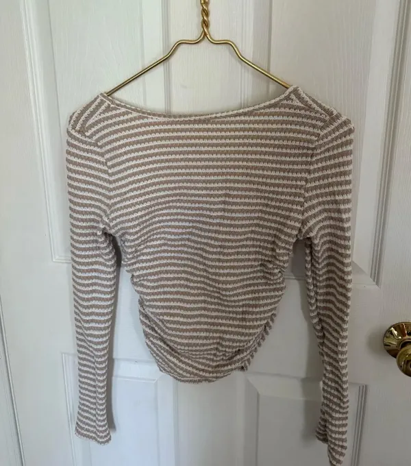 Striped long sleeve knit shirt - Image 5