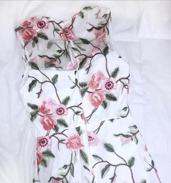 Cherry Blossom embroidered bodycon formal prom Dress - Image 3