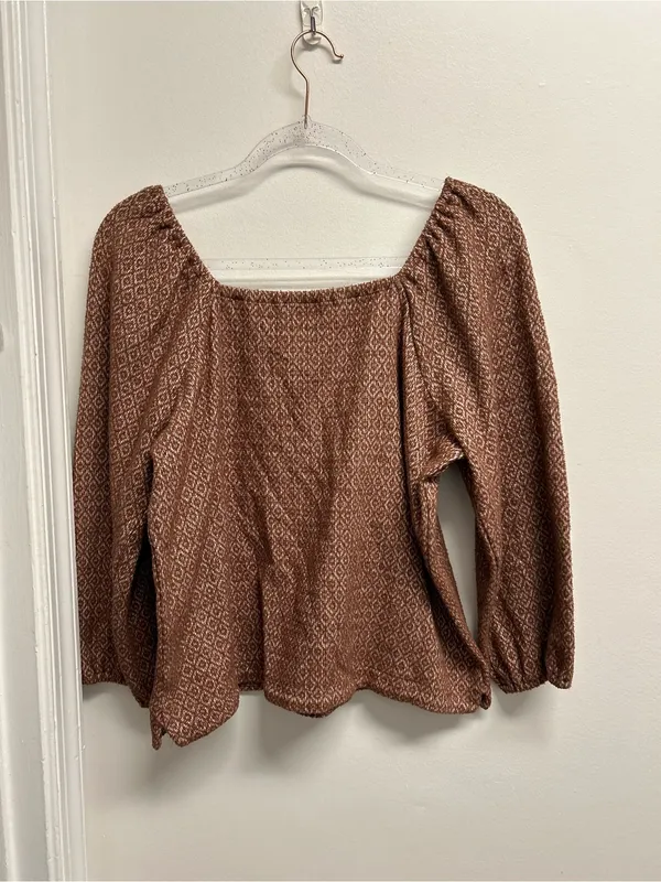 Jacquard Puff-Sleeve Top in Nutmeg - Image 3