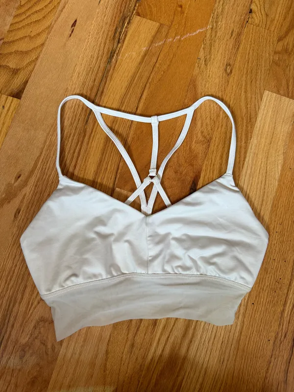 Alo Yoga Sports Bra - Image 4