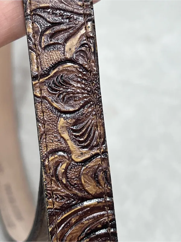 Hand-Tooled Brown Leather Western-Style Belt w/Antique Brass Buckle s/m - Image 4