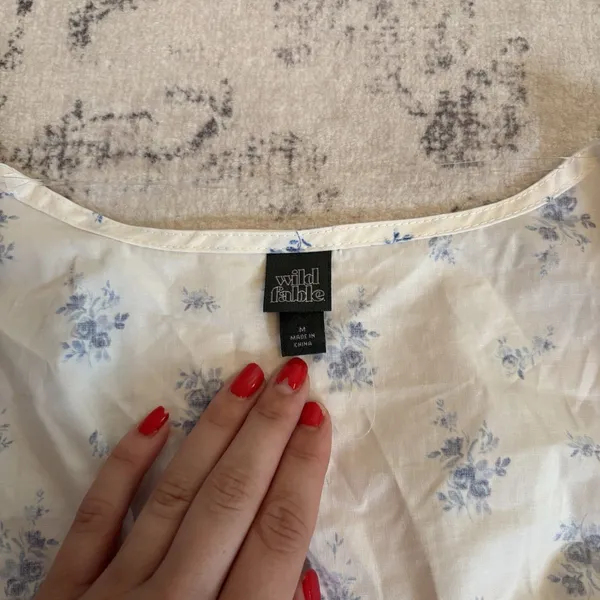 Wild Fable Long Sleeve Cotton Babydoll Top Medium Floral Milkmaid Prairie Beach - Image 3