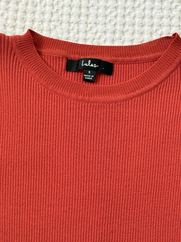 Lulus Rust Red Ribbed Cropped Top - Image 4