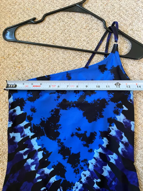 Aerie One Shoulder Blue Full Coverage swimsuit size medium - Image 6