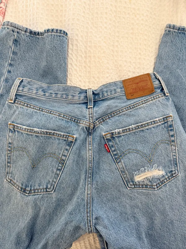 Levi’s 501 Jeans - Image 4