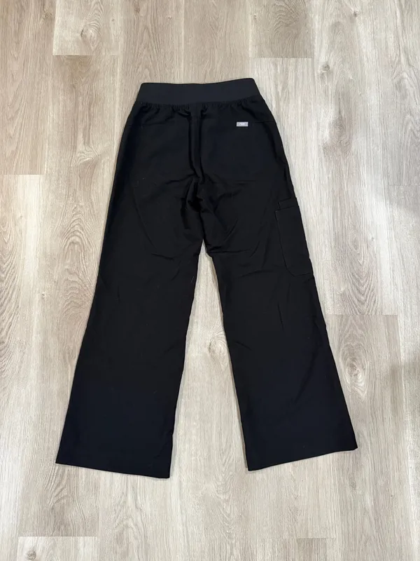 FIGS Isabel Wide-Leg Pants - Image 6