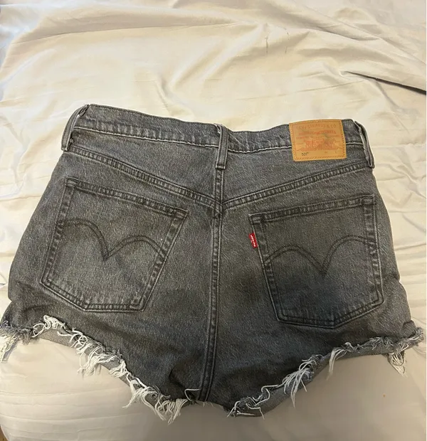 Levi’s 501 Jean Shorts - Image 4