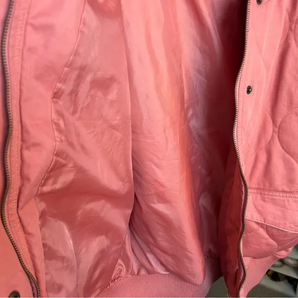 Universal Threads Quilted Coat Pink Coral Snap Zip Oversized XXL - Image 10