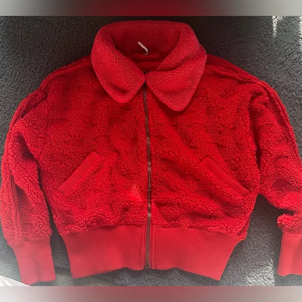 Free People Cozy Up Cardigan in High Risk Red Size Large - Image 4