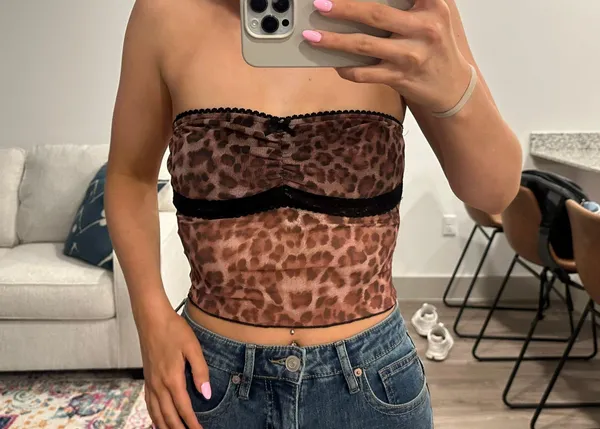 Going Out Crop Top - Image 3