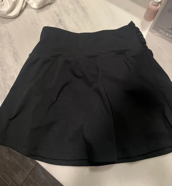 Yogalicious Crossover athletic skirt - Image 3