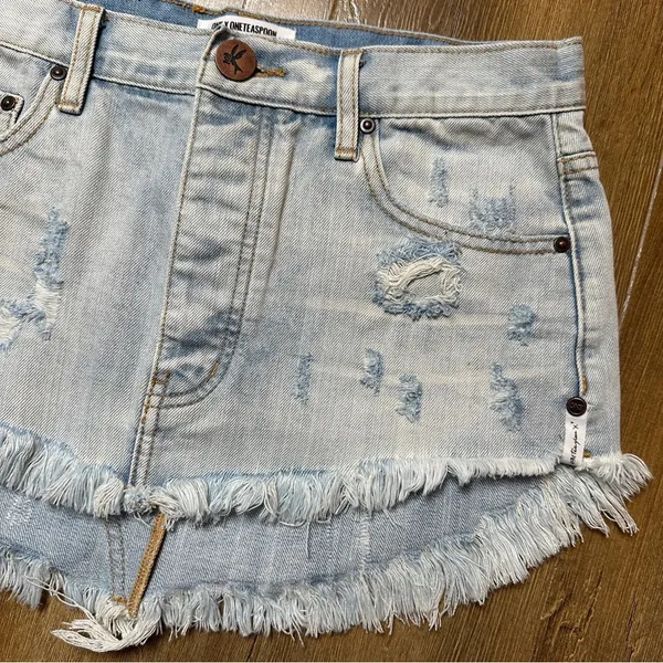 One Teaspoon One X Junkyard Denim Mini Skirt in Phoenix Size 25 Distressed Light - Image 5