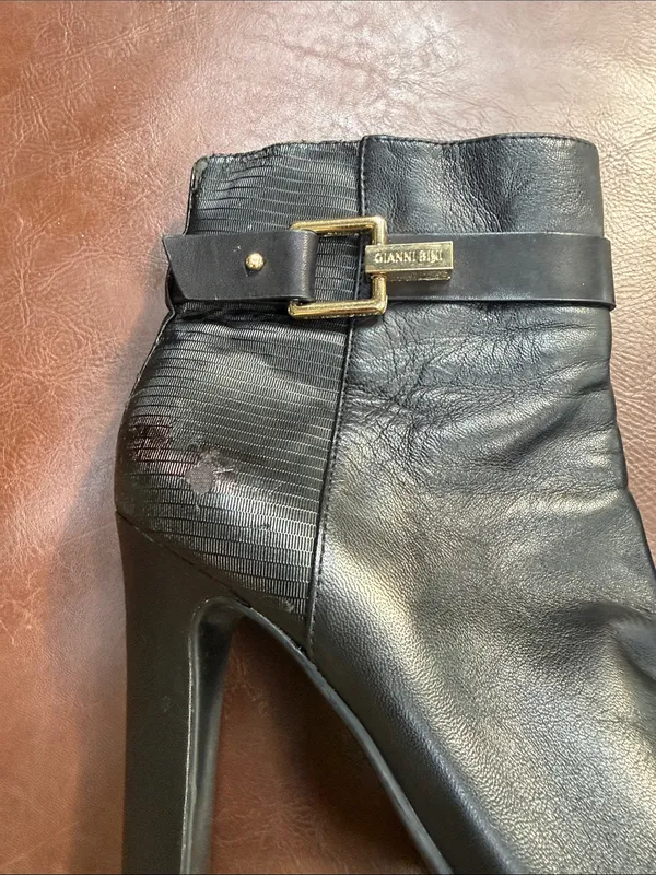 Gianni Bini Black Leather Platform Stiletto Ankle Boots with Gold Buckle - Image 4