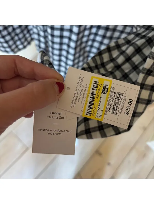 Auden NWT Women's Flannel Black White Checkered Top Shorts Pajama Set Size L - Image 9