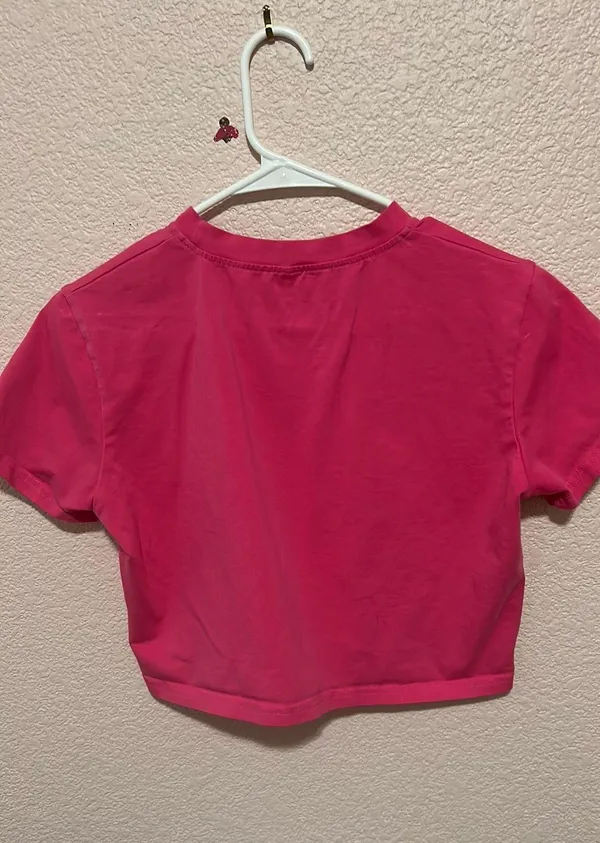 Amazon Pink crop top - Image 2