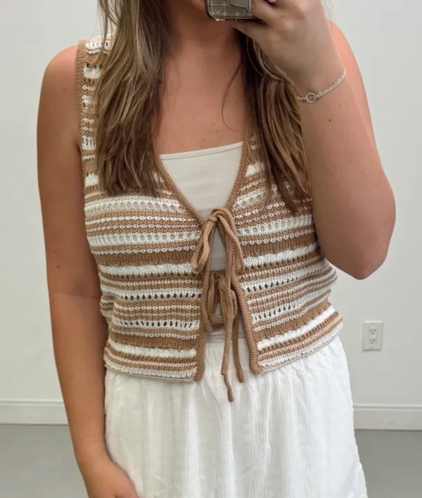 BOUTIQUE CROCHET TIE FRONT VEST Tan - Image 2