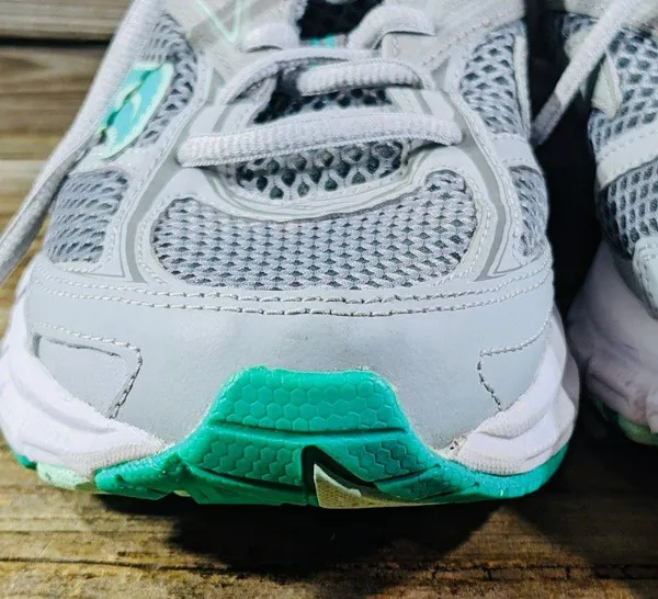 Marauder 3 women's size 9.5 Gray and green . - Image 10