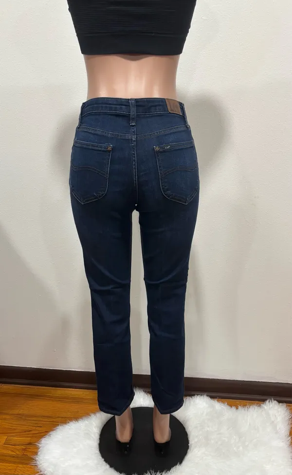 Lee Mid-Rise Jeans - Image 2