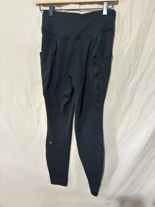 Lululemon Fast and Free High-Rise Fleece Tight 28" *Pockets - Image 3