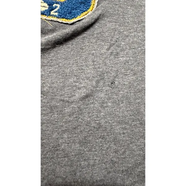 Abercrombie & Fitch Muscle Fit T-Shirt Gray Chenille Varsity Patch Size M - Image 3