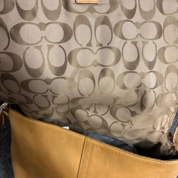 Coach Ergo Tan Glovetanned Leather Flap Shoulder Bag F10204 Tassel Vintage - Image 6