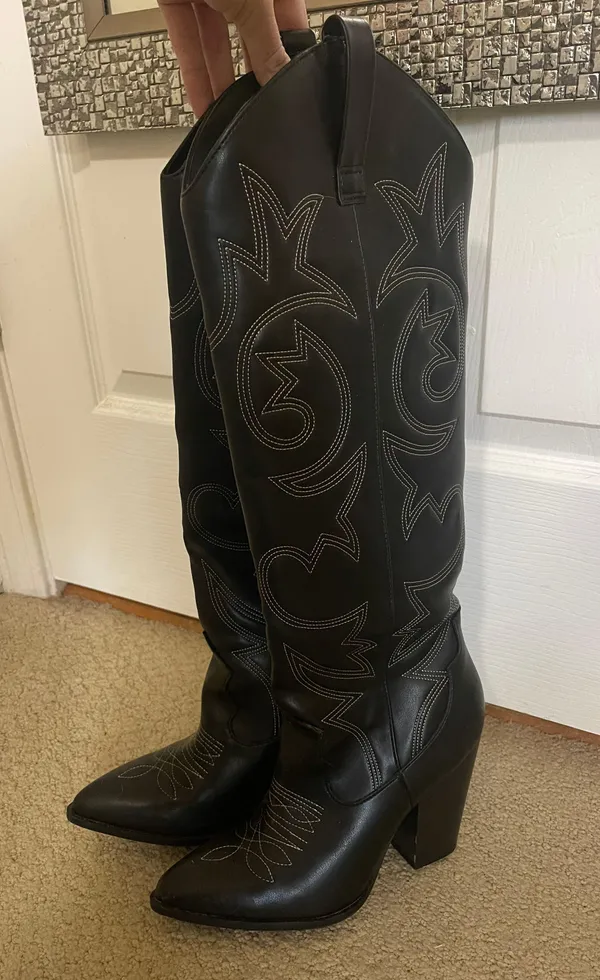 Steve Madden Boots - Image 2