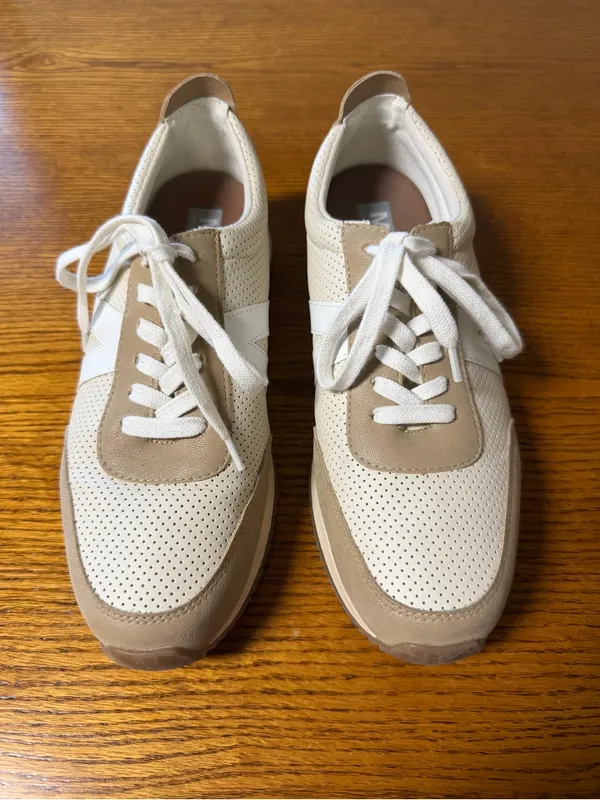MIA Women’s Kable Sneakers - Image 2
