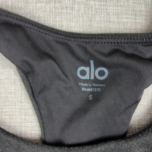 Alo Yoga Sports Bra Womens Small Black White Mountain Print Racerback Crop Top - Image 2