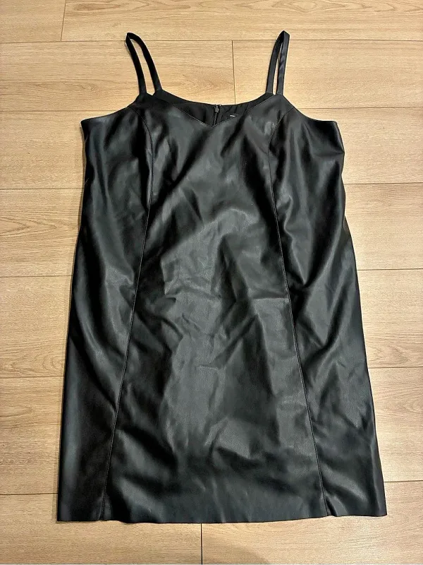 Universal Standard Women’s Vegan Leather Slip Dress Shift Mini Size M/2X - Image 2