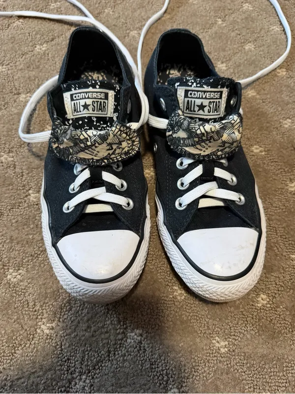 Converse Women’s Black & White Low Top Sneakers with Patterned Tongue - Image 2