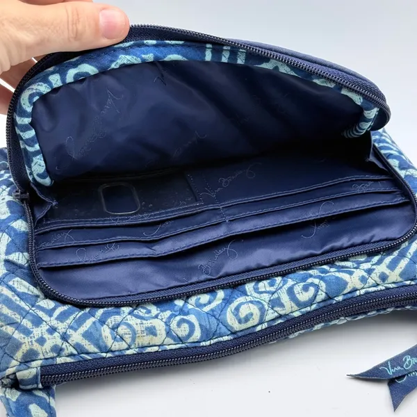 Vera Bradley Crossbody Bag Blue Quilted Batik Geometric Purse Retired Print - Image 5