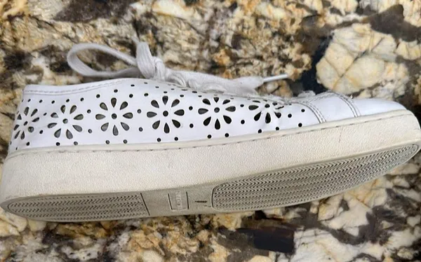 White airy sneakers with flower cutouts Size 8 - Image 6