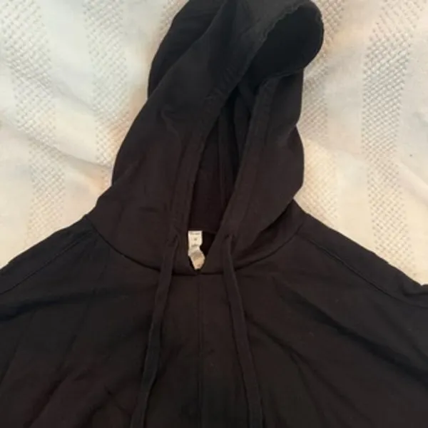 alo cropped black hoodie size medium M - Image 4