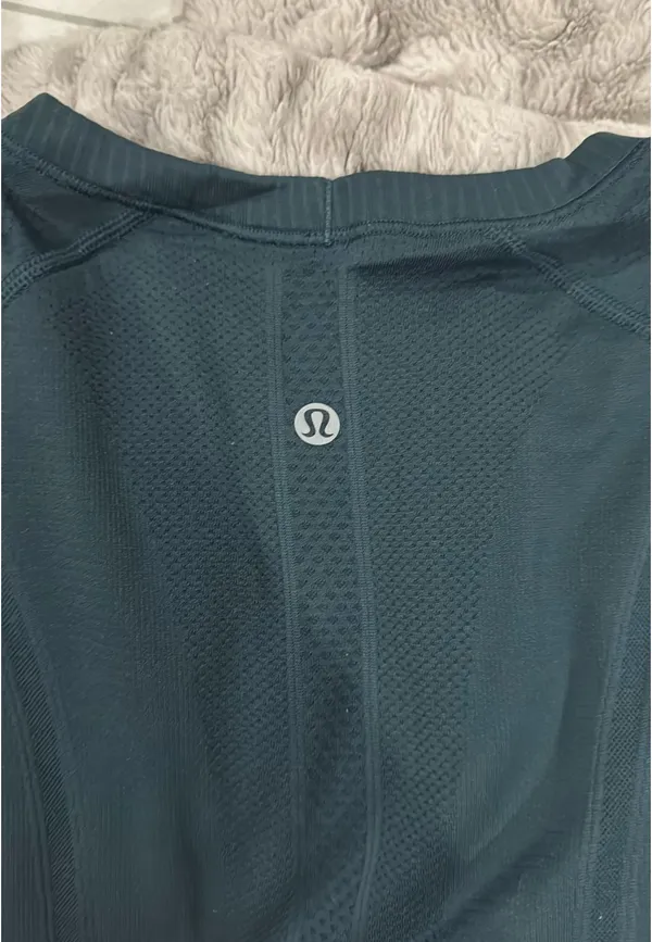 Lululemon Shirt Dark Green Swiftly Tech - Image 3