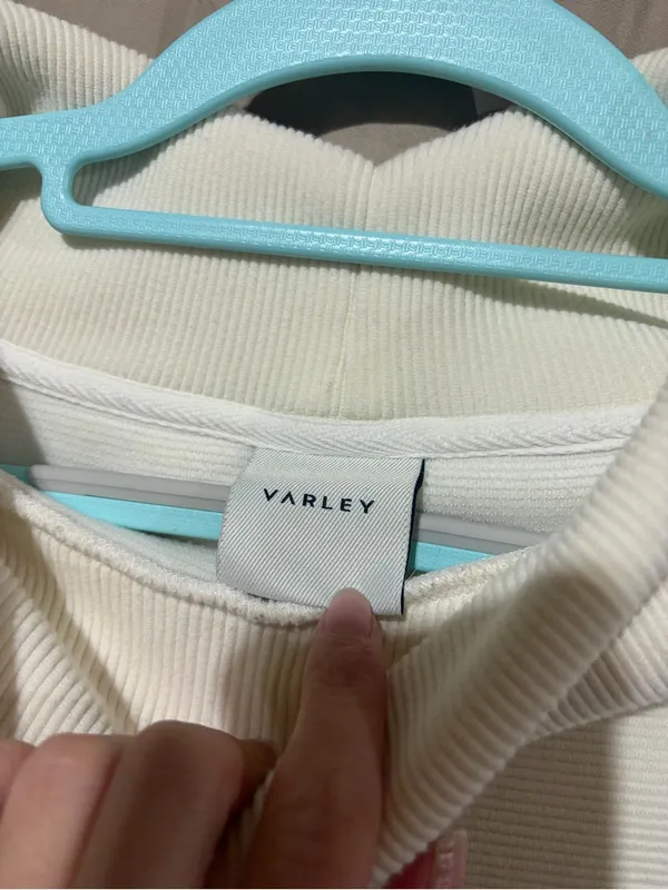 Varley crewneck - Image 2