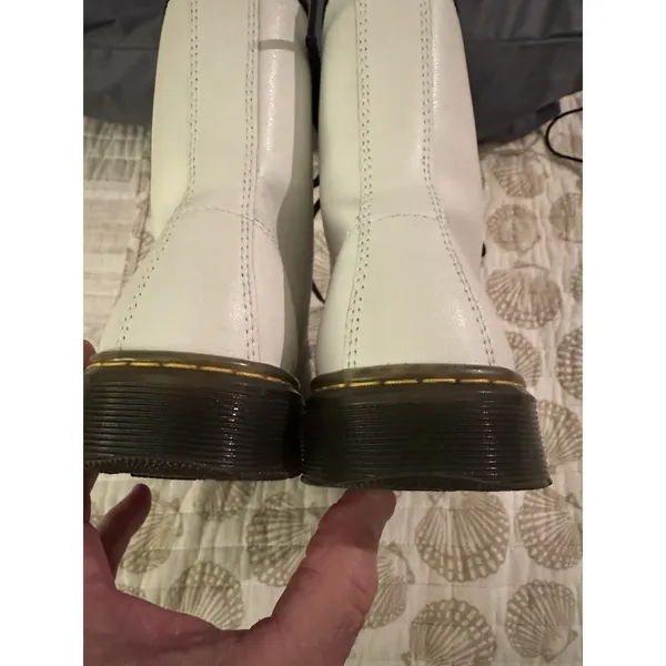 Dr. Martens Boots 101 YS Casual Lace-Up Ankle Smooth White Leather Womens Size 7 - Image 3
