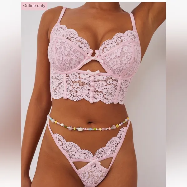 FOR LOVE & LEMONS Creamsicle Lace Thong Panty & Underwire Bra‎ - Image 4