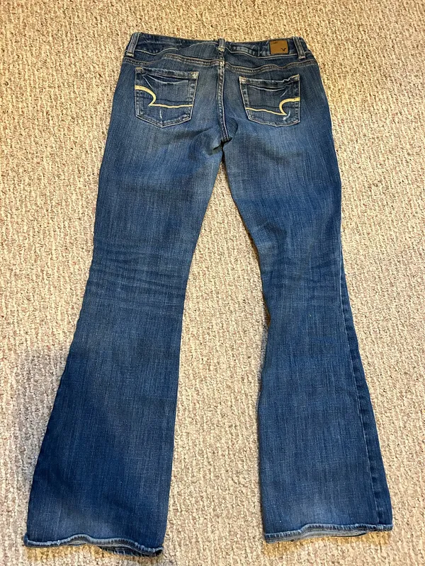 American Eagle bootcut jeans - Image 2