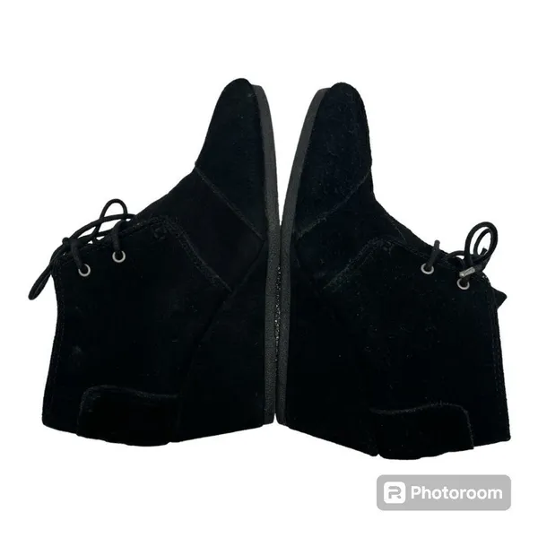 Tom’s black microsuede wedge ankle bootie size 8 - Image 2