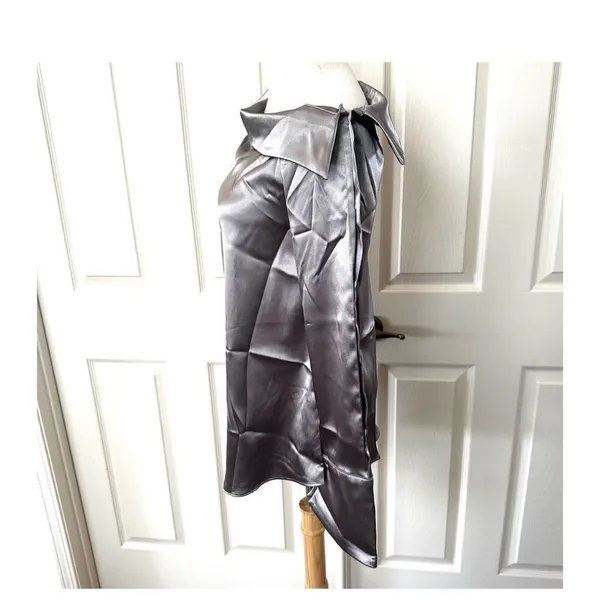 New Revival grey off the shoulder long sleeve blouse - Image 2
