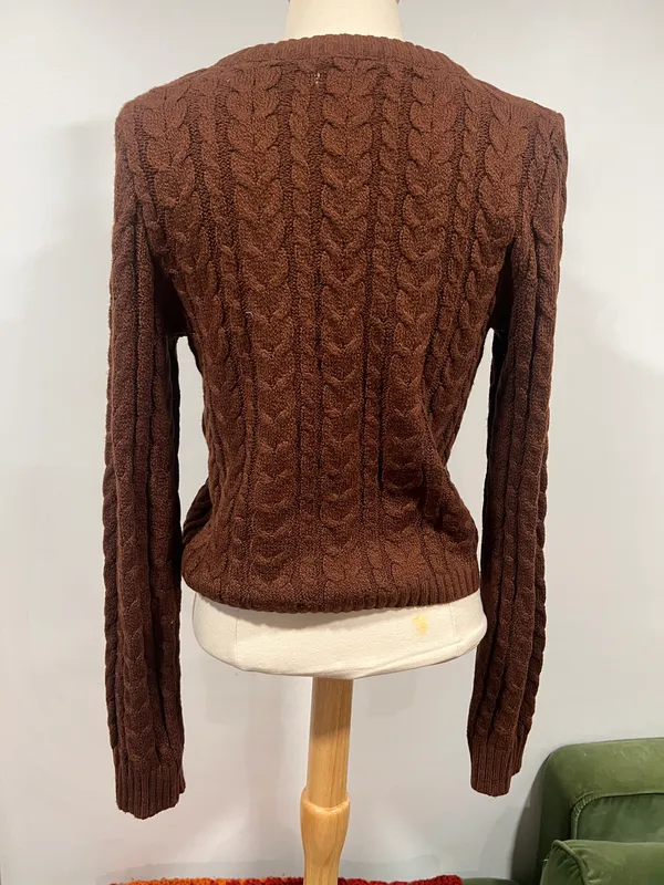 Outfitters Preppy Cable Knit Sweater Size Medium - Image 2