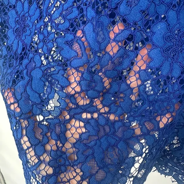 J. Crew Mockneck Floral Lace Bows in Baroque Blue Top Size 4 Elegant Feminine‎ - Image 3