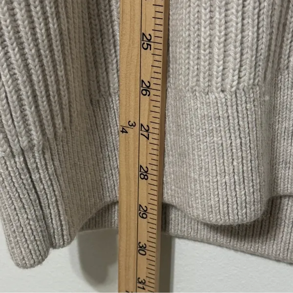 Aritzia Babaton Roger Sweater Size Small Merino Wool Gray Beige V Neck Luxury - Image 10