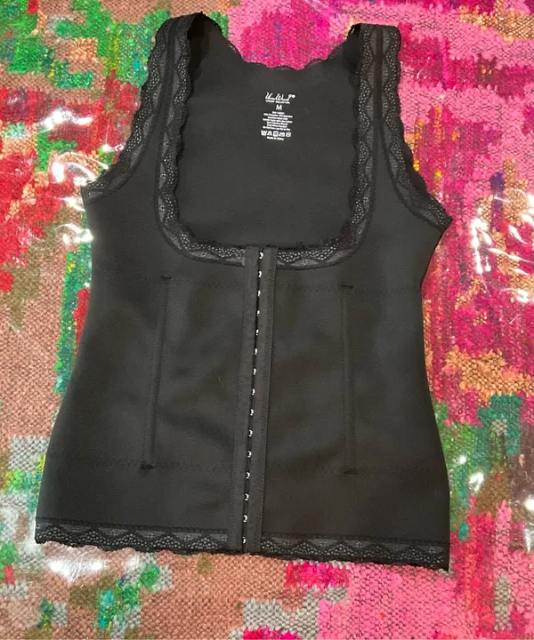 Under where black shapewear top M - Image 2