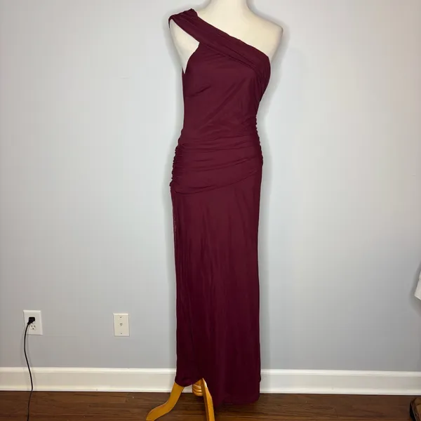 Fortunate One - Maroon Dahlia One Shoulder Mesh Maxi Dress - Image 3