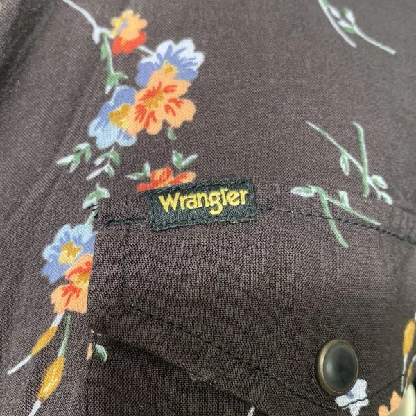 Wrangler Western Shirt Womens XS Black Floral Snap Front LongSleeve Pointed Yoke - Image 6